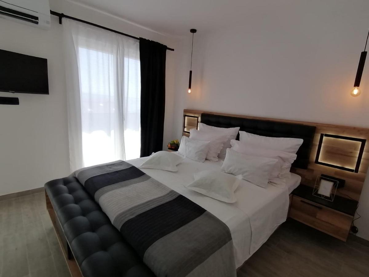 Apartman Max !!!! 奥米什 外观 照片